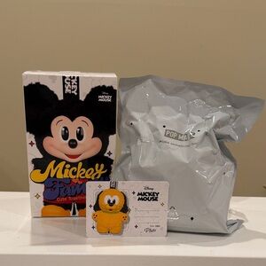 New Pop Mart Disney MIckey and Family PLUTO Plush Pendant / Keychain